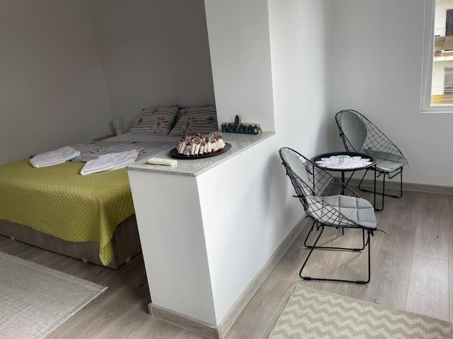 Lady M Apartment Сигишоара Экстерьер фото